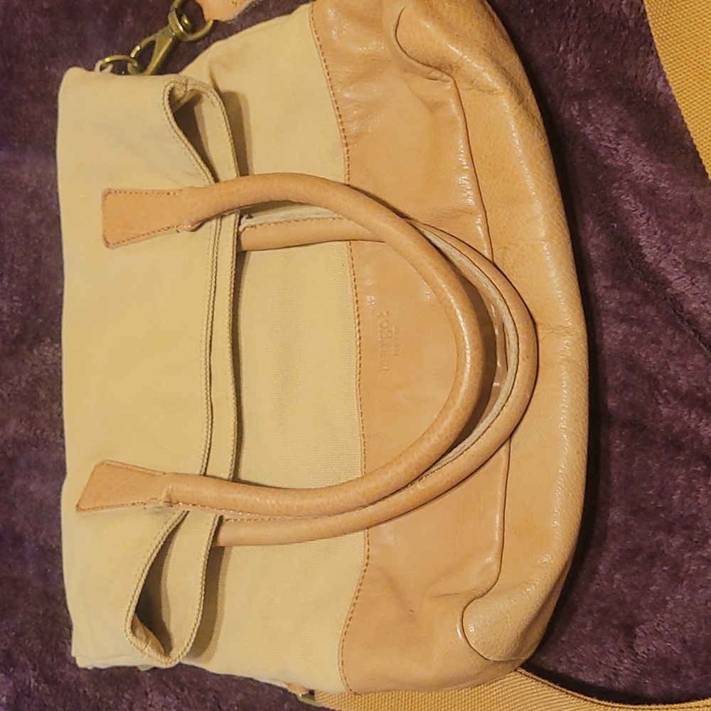 Margot -Foldover Zip Crossbody - Picture 7 of 9